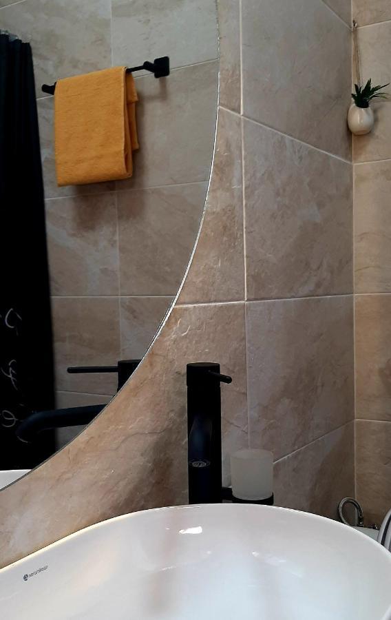 Ric Apartment Будва Екстер'єр фото
